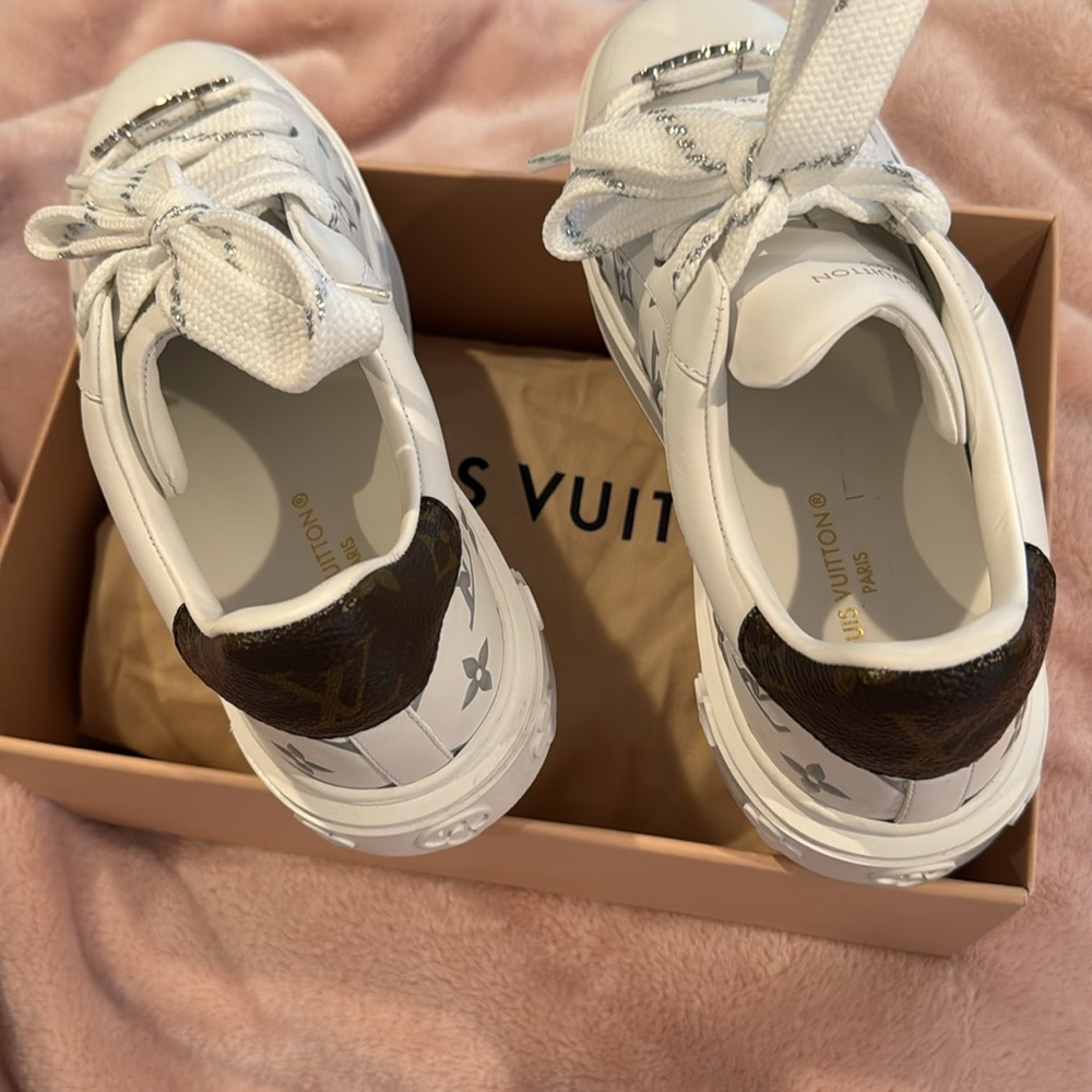 Louis Vuitton Time out sneakers - Picture 4 of 8